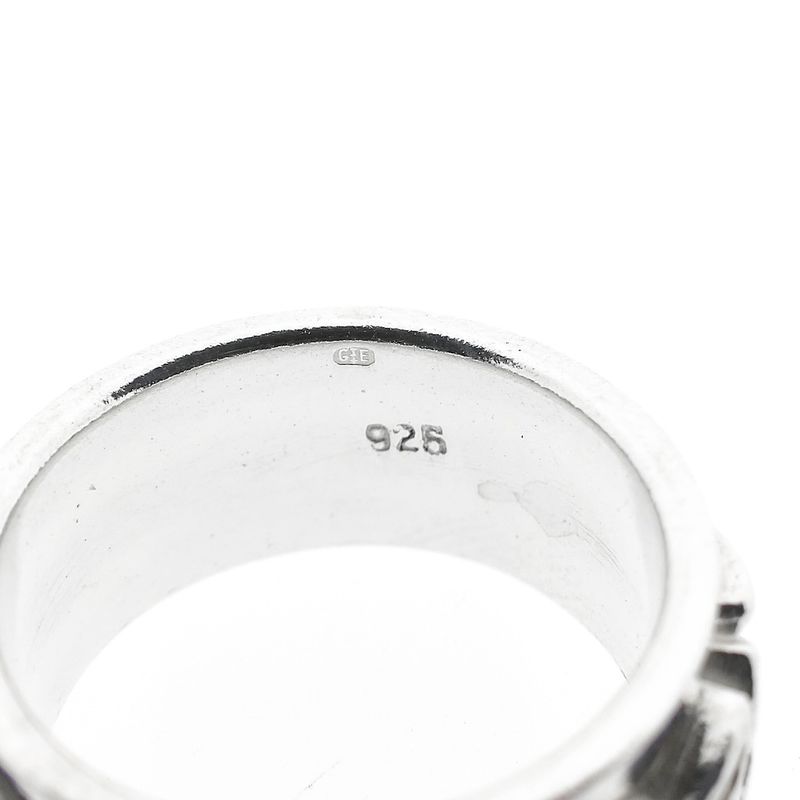 Image 4 of Wide silver ring with Celtic pattern