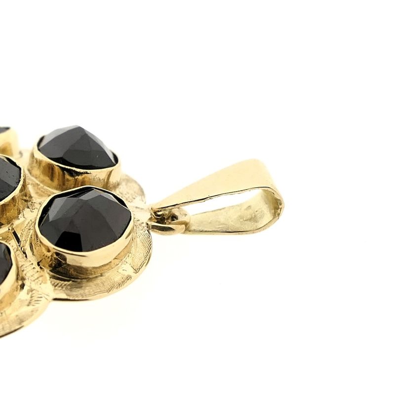 Image 8 of Vintage gold pendant with garnet.