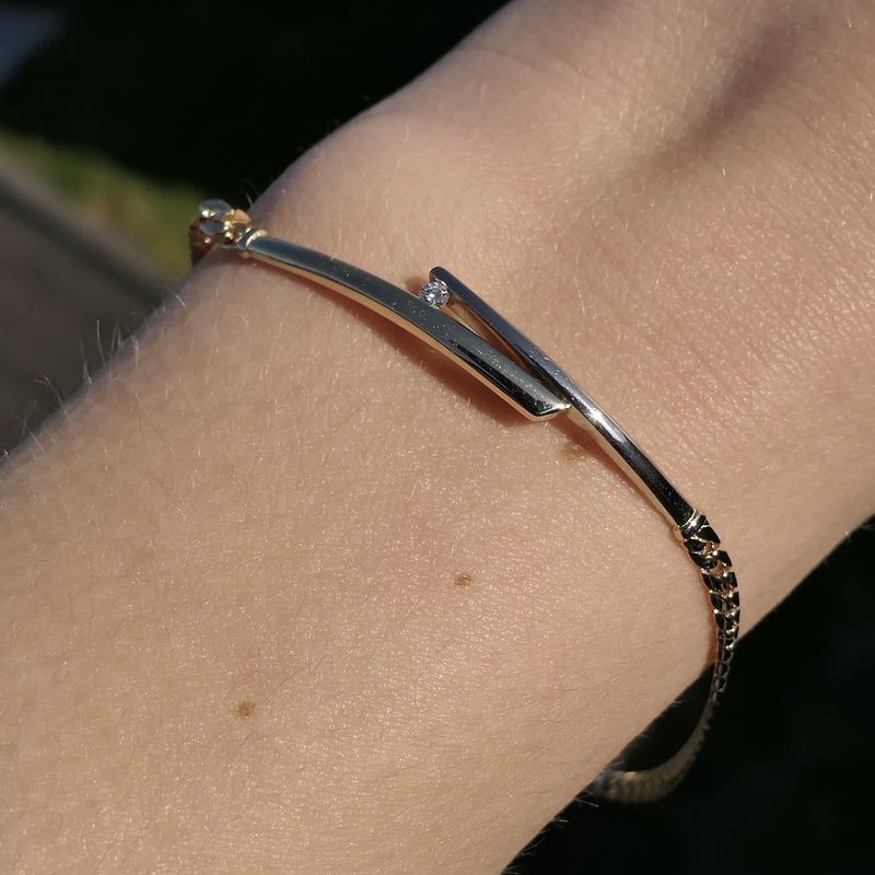 Image 4 of Gold gourmet link bracelet with diamond