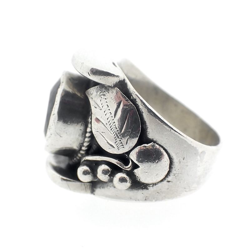 Image 4 of Silver floral fantasy ring with amethyst