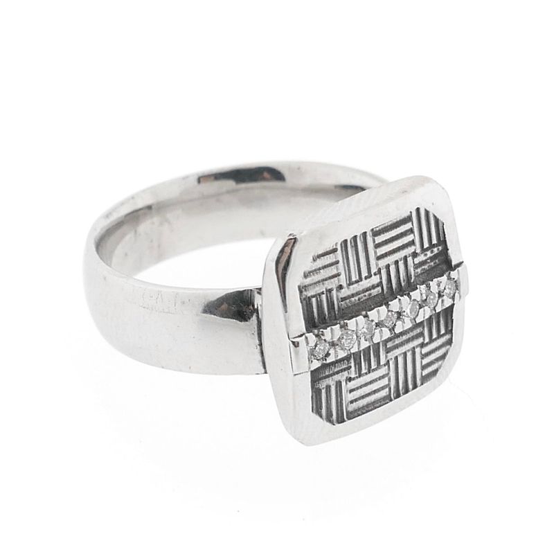 Image 5 of White Gold Ring with Diamonds; 0.07 ct.