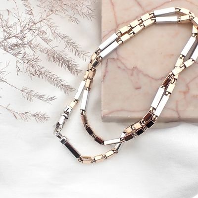 Image 2 of Two-tone gold checkered link necklace | 45 cm