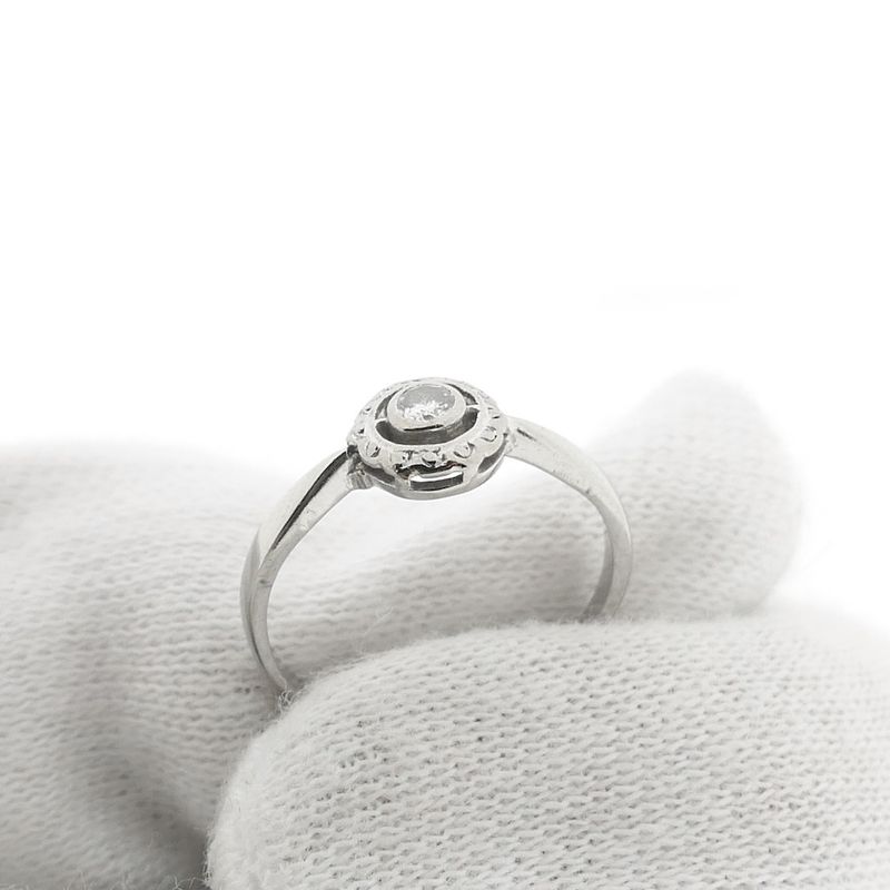 Image 6 of Vintage white gold solitaire ring with diamond | 0.07 ct.