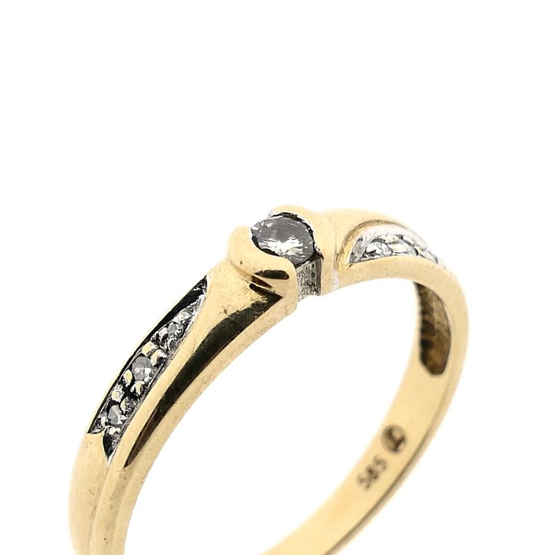 Image 3 of Yellow Gold Diamond Ring; 0.10 ct; 14 Karat; Size 17