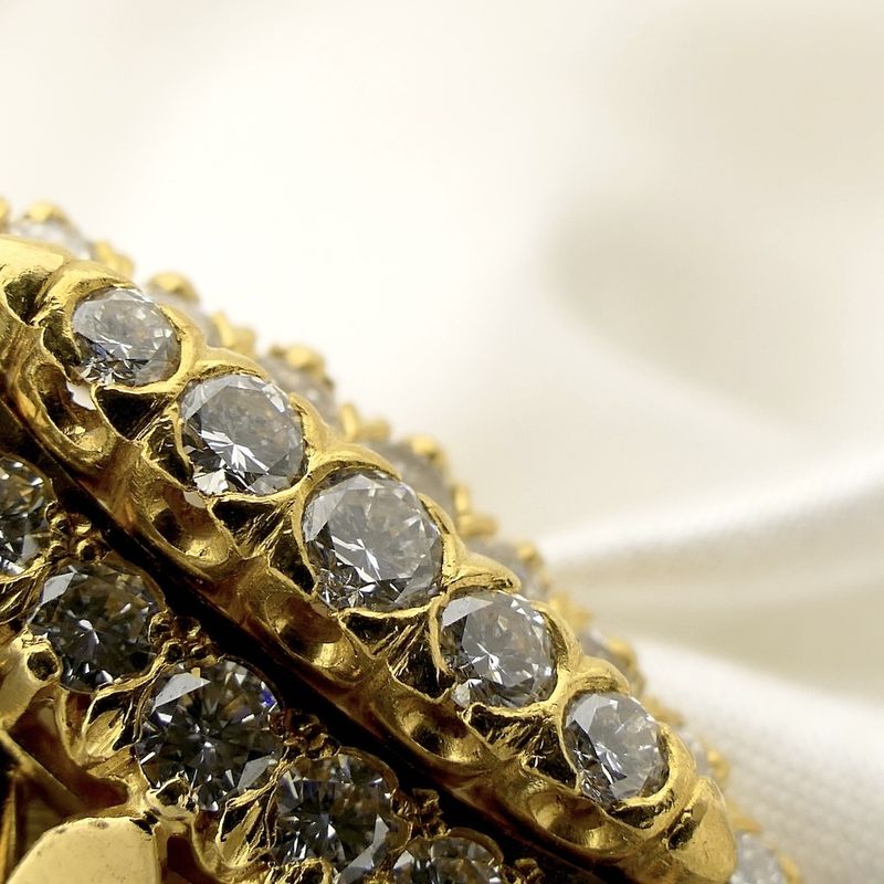 Image 8 of 20 carat gold marquise ring with diamonds approx. 1.50 ct.