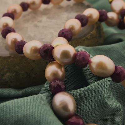 Image 2 of 9 carat pearl necklace with ruby