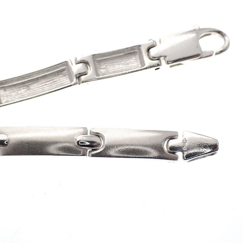 Image 4 of Silver smooth link bracelet | 19 cm