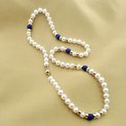 Image 5 of Pearl necklace with lapis lazuli and gold clasp | 43 cm