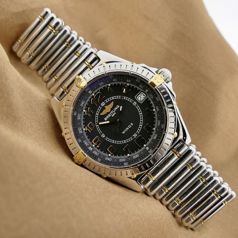Image 14 of Breitling Wings B66050; Unisex men's watch