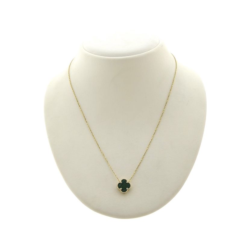 Image 1 of Gold anchor link necklace with a fixed pendant; four-leaf clover | 42 cm