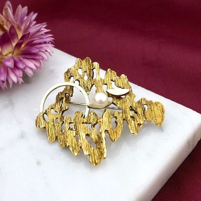 Afbeelding 2 van Bicolor gouden broche met parel