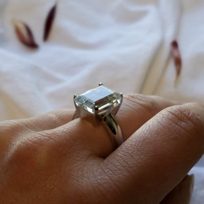 Image 2 of White gold ring with aquamarine