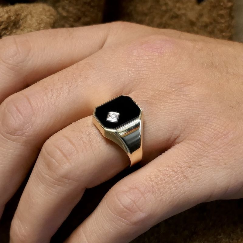 Image 10 of Gold men's signet ring with onyx and diamond | 0.02 ct.