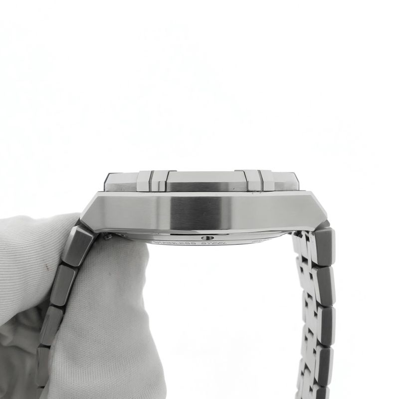 Image 7 of Maurice Lacroix AIKON Automatic AI6038-SS02-131-1; Chronograph men's watch