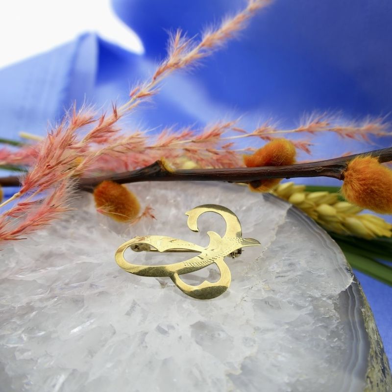 Image 2 of Vintage gold brooch; Letter C