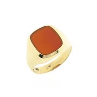 Gold signet ring with carnelian
