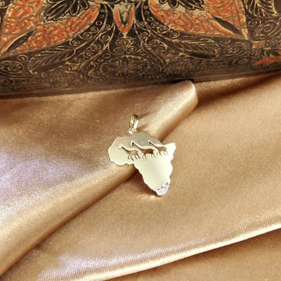 Image 2 of 9 carat African pendant with diamond