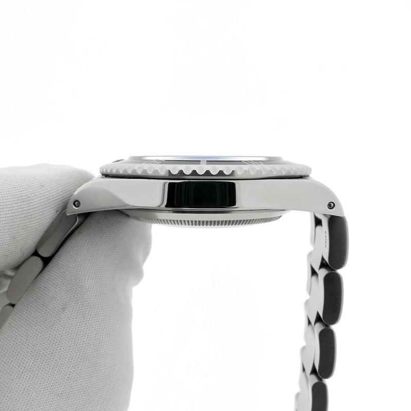 Image 7 of Rolex Submariner 14060; Automatic men's watch