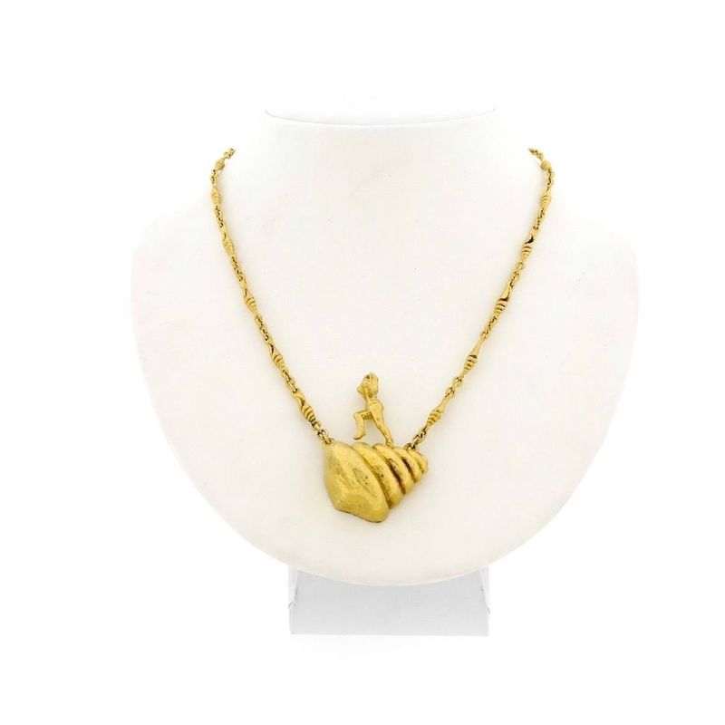 Image 1 of Gold chain/bracelet; Salvador Dalí, Mujer Desnuda Subiendo la Escalera