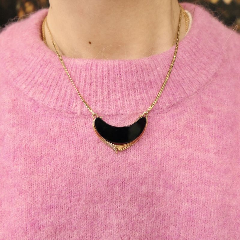 Image 7 of Gold necklace with onyx and diamond; 0.04 ct. | 42 cm