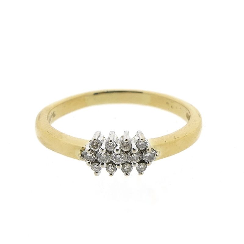 Image 7 of 18-karat gold ring with pavé settings and diamonds | 0.09 ct.