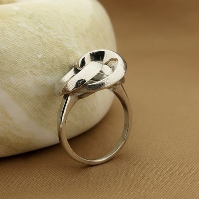 White gold ring; knotted Image 2 of White gold ring; knotted