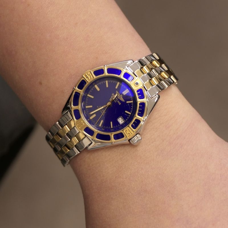 Image 15 of Breitling J-Class; Automatic women's watch with gold bezel