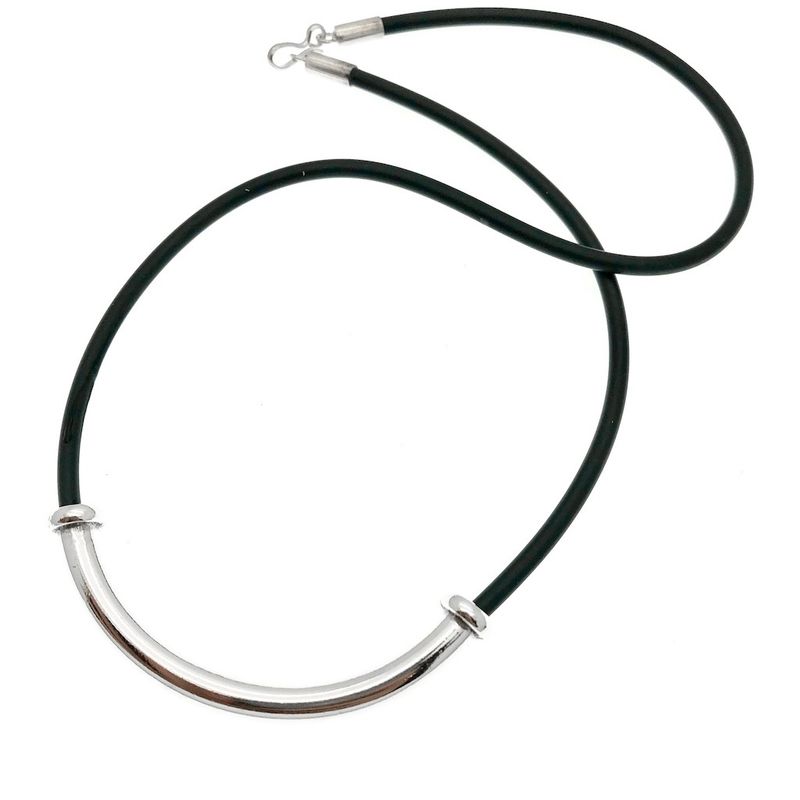 Image 3 of Rubber necklace with silver pendant | 46 cm