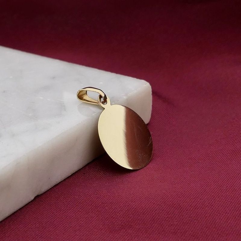 Image 2 of Gold Pendant; Round Engraving Plate