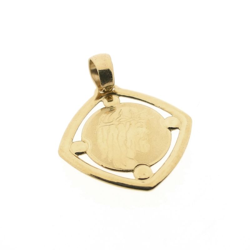 Image 3 of Gold pendant with the face of Jesus
