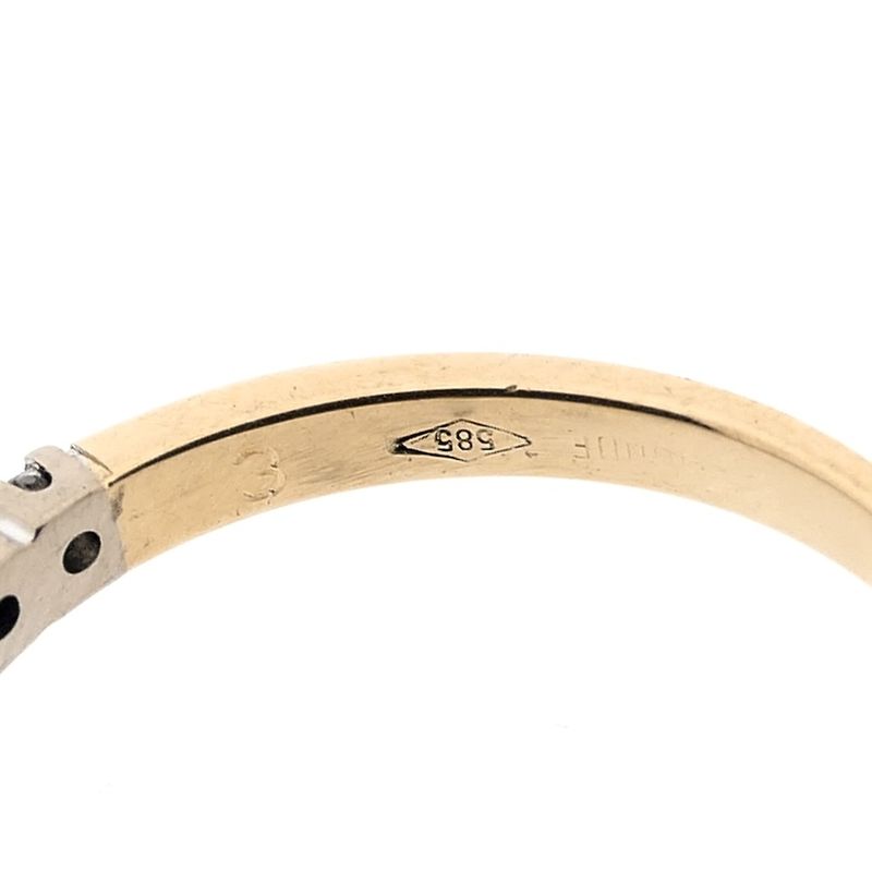 Image 8 of Gold ring with sapphire and diamond; 0.12 ct. | Diamonde