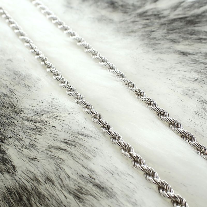 Image 2 of Silver long twisted link necklace | 69.5 cm