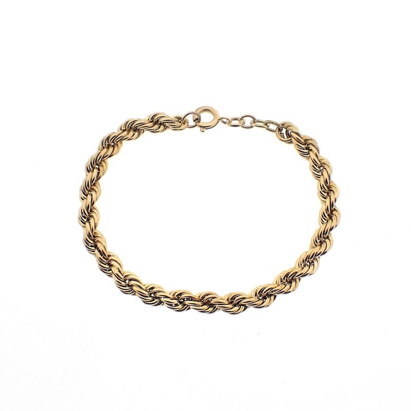 Image 1 of 8 carat twisted link bracelet