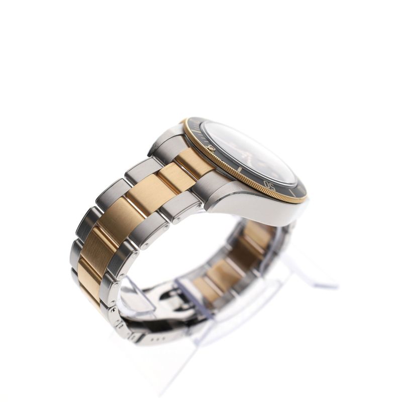 Image 19 of Breitling Navitimer Chronograph A13322; Automatic Men's Watch