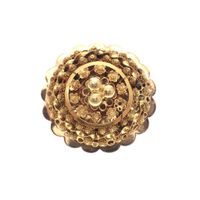 Antique gold brooch; Filigree technique