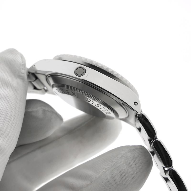 Image 14 of Rolex Sea Dweller 40mm 16600; Automatic diving watch