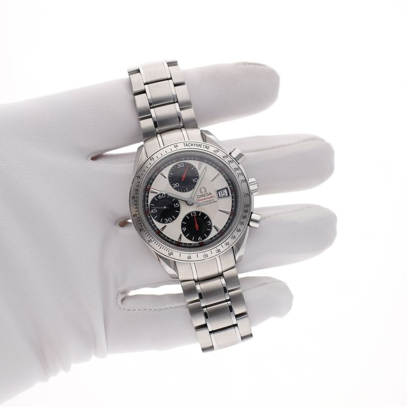 Image 17 of Omega Speedmaster Date 'Chronometer' 3211.31.00; Chronograph men's watch