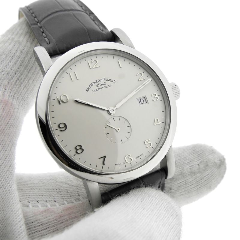 Image 8 of Mühle Glashütte Antaria M1-39-10; Automatic men's watch