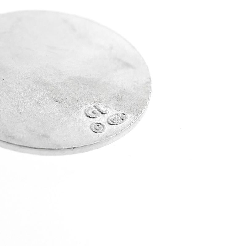 Image 4 of Silver sports pendant of a golfer