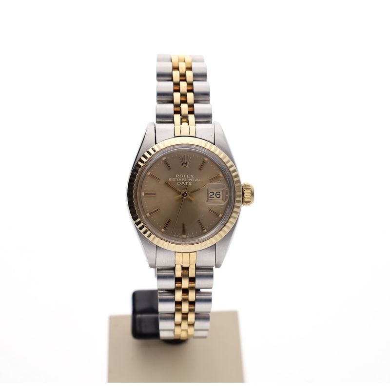 Image 21 of Rolex Oyster Perpetual Date 26mm 6917; Vintage 18k Gold/Steel Women's Watch