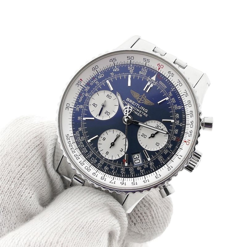 Image 5 of Breitling Navitimer A23322; Chronograph men's watch
