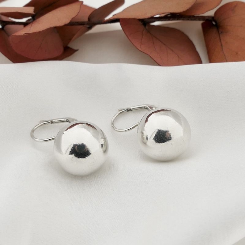 Image 6 of Silver earrings with balls