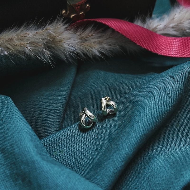 Image 2 of Golden fantasy stud earrings