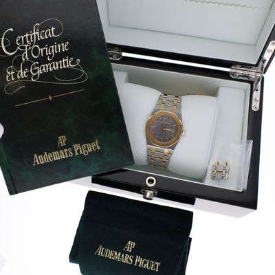 Image 2 of Audemars Piguet Royal Oak 33mm 56175.789; Unisex Watch