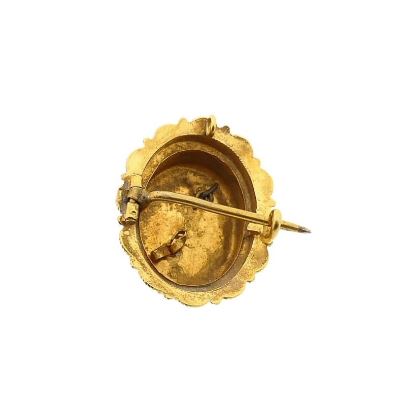 Afbeelding 3 van Antiek gouden broche van een mutsenbel 