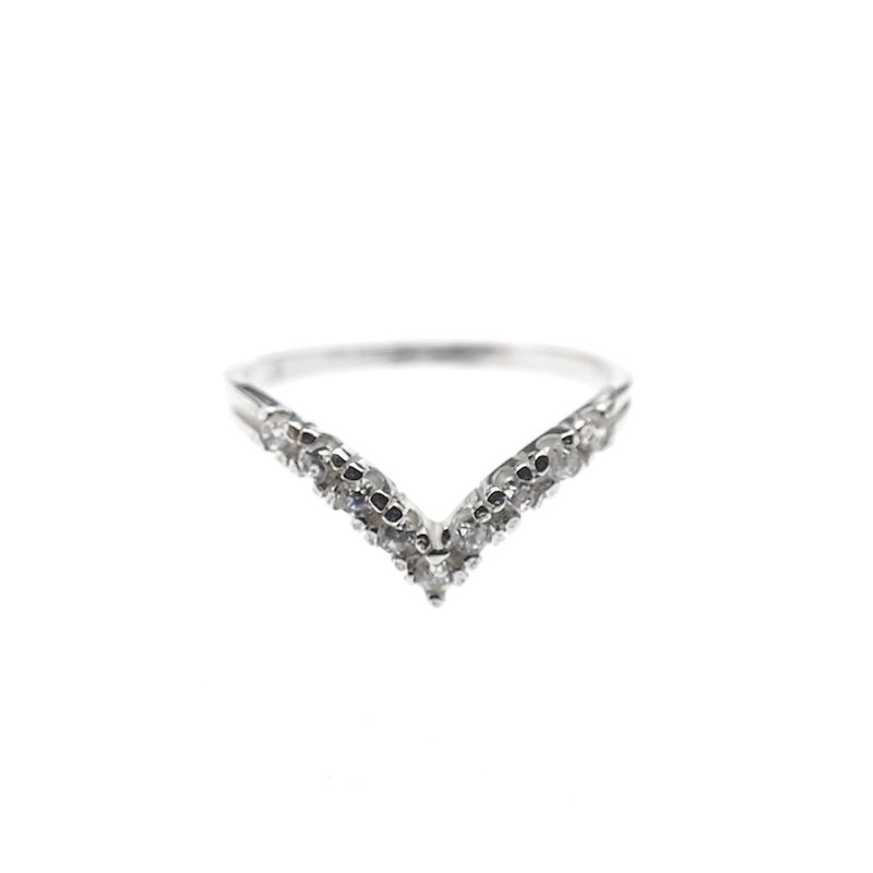 Image 3 of Silver women's ring with zirconia | V-shape