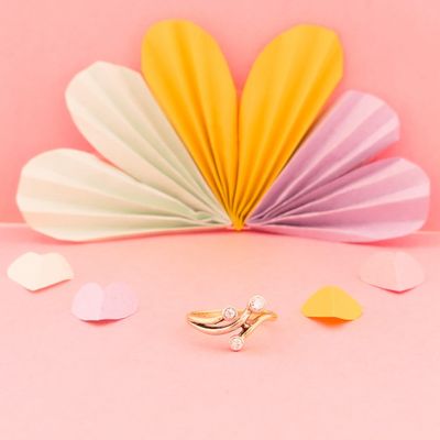 Image 2 of Two-tone ring set with diamonds | 0.18 ct.