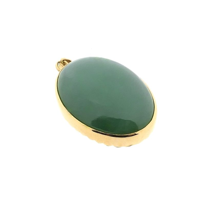 Image 6 of 18 carat gold pendant with aventurine