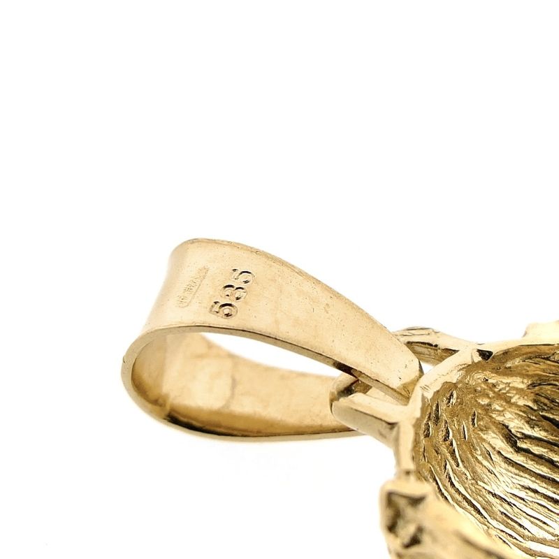 Image 9 of Golden pendant of Christ