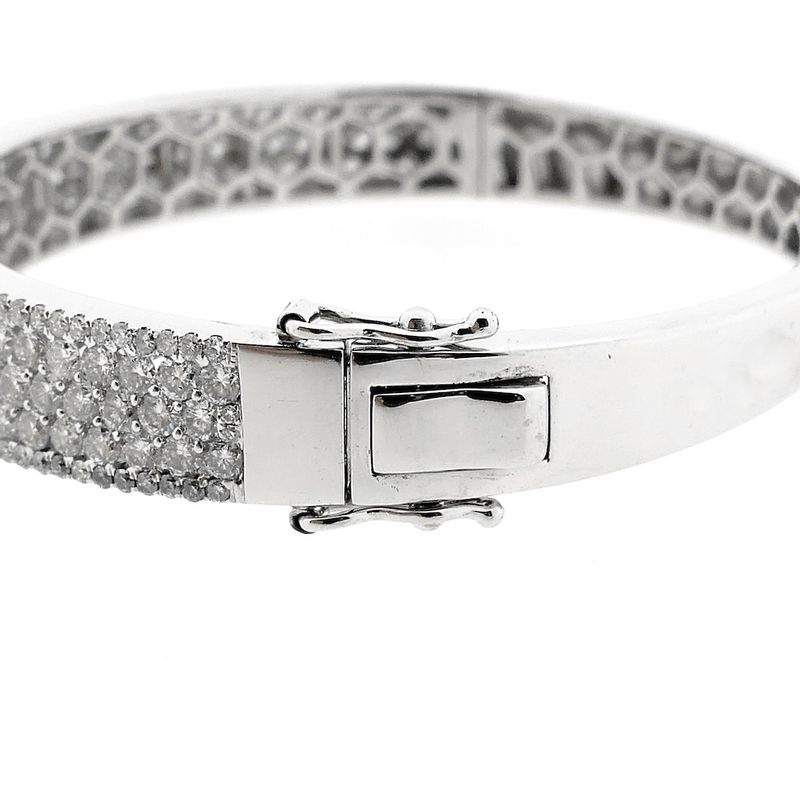 Image 3 of White gold bracelet with diamonds; Size S/M
